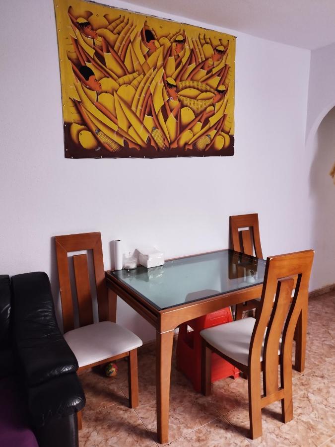 Habitacion Tranquila Y Familiar Madrid Ngoại thất bức ảnh